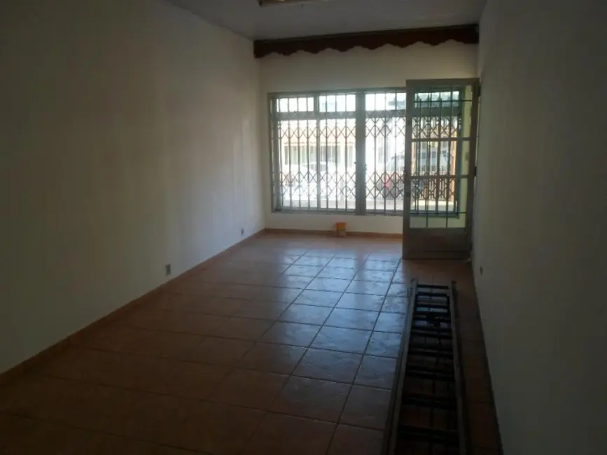 Foto 1 de Casa com 5 quartos para alugar, 230m2 em Vila Pereira Barreto, São Paulo - SP