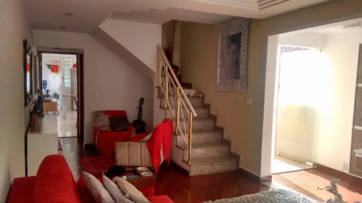 Sobrado com 3 quartos à venda, 206m2 em Freguesia do Ó, São Paulo - SP - imagem 9 Foto 9 de Sobrado com 3 quartos à venda, 206m2 em Freguesia do Ó, São Paulo - SP