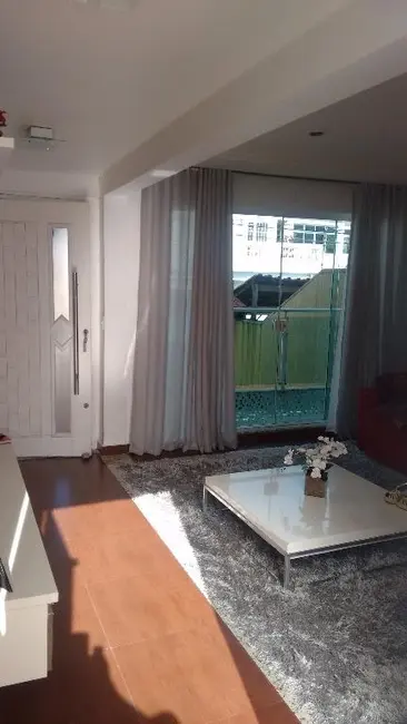 Sobrado com 3 quartos à venda, 206m2 em Freguesia do Ó, São Paulo - SP - imagem 6 Foto 6 de Sobrado com 3 quartos à venda, 206m2 em Freguesia do Ó, São Paulo - SP