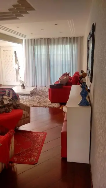 Sobrado com 3 quartos à venda, 206m2 em Freguesia do Ó, São Paulo - SP - imagem 8 Foto 8 de Sobrado com 3 quartos à venda, 206m2 em Freguesia do Ó, São Paulo - SP