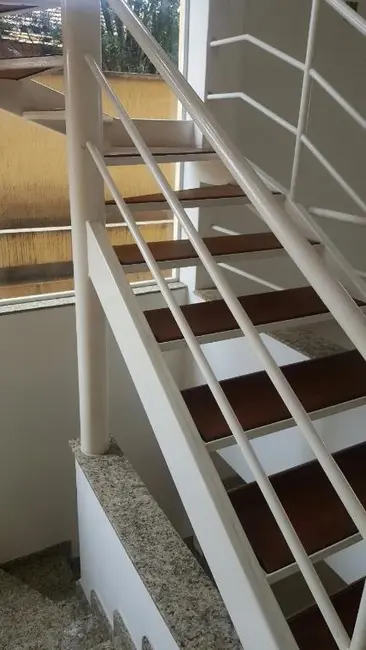 Foto 8 de Sobrado com 3 quartos à venda, 244m2 em Vila Cruz das Almas, São Paulo - SP