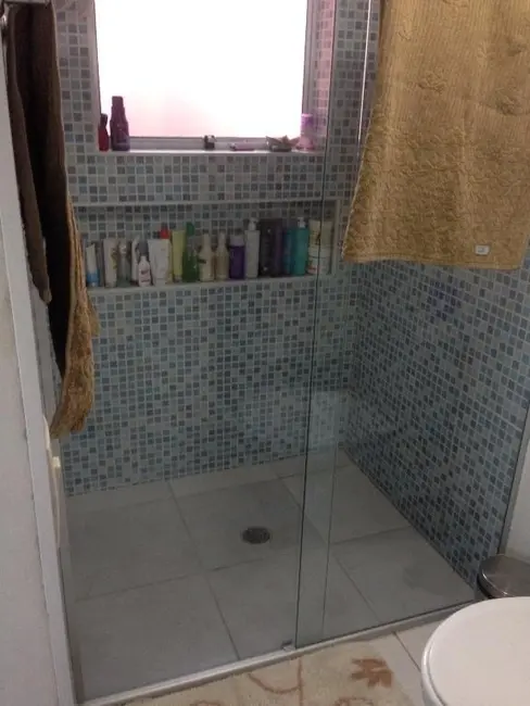 Sobrado com 2 quartos à venda, 220m2 em Jardim Cidade Pirituba, São Paulo - SP - imagem 2 Foto 2 de Sobrado com 2 quartos à venda, 220m2 em Jardim Cidade Pirituba, São Paulo - SP