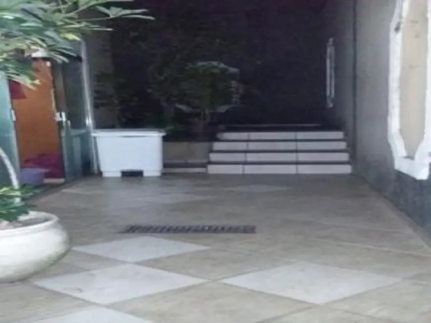 Sobrado com 4 quartos à venda, 225m2 em Vila Comercial, São Paulo - SP - imagem 3 Foto 3 de Sobrado com 4 quartos à venda, 225m2 em Vila Comercial, São Paulo - SP