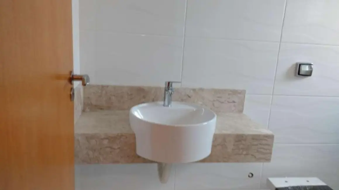 Sobrado com 3 quartos à venda, 202m2 em Vila Pereira Barreto, São Paulo - SP - imagem 2 Foto 2 de Sobrado com 3 quartos à venda, 202m2 em Vila Pereira Barreto, São Paulo - SP