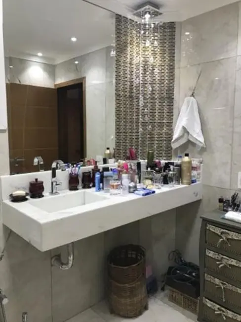 Sobrado com 4 quartos à venda, 270m2 em Vila América, São Paulo - SP - imagem 5 Foto 5 de Sobrado com 4 quartos à venda, 270m2 em Vila América, São Paulo - SP