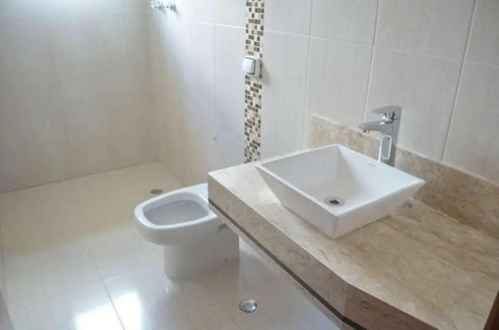 Sobrado com 4 quartos à venda, 240m2 em Chácara Inglesa, São Paulo - SP - imagem 4 Foto 4 de Sobrado com 4 quartos à venda, 240m2 em Chácara Inglesa, São Paulo - SP