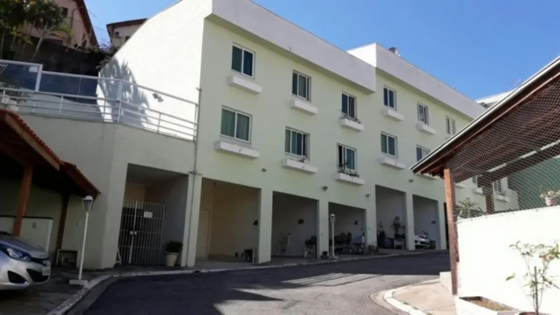 Foto 1 de Sobrado com 2 quartos à venda, 88m2 em Jardim Santa Mônica, São Paulo - SP