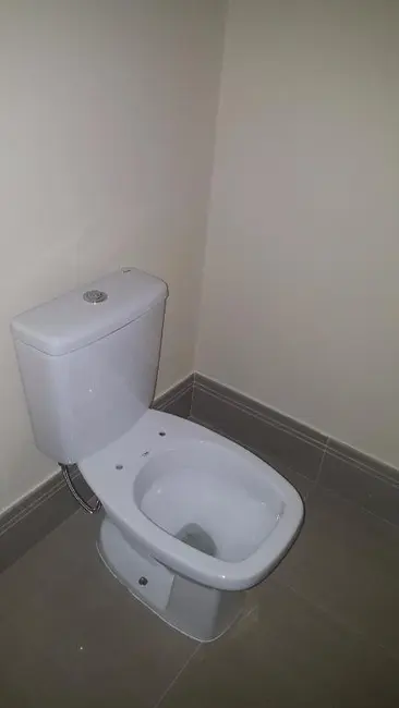 Sobrado com 3 quartos à venda, 250m2 em Parque São Domingos, São Paulo - SP - imagem 6 Foto 6 de Sobrado com 3 quartos à venda, 250m2 em Parque São Domingos, São Paulo - SP