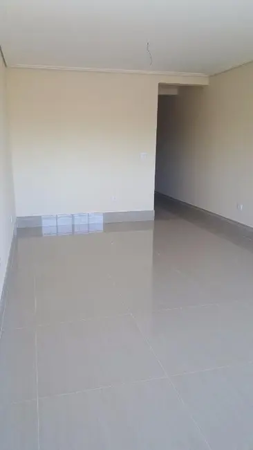 Sobrado com 3 quartos à venda, 250m2 em Parque São Domingos, São Paulo - SP - imagem 5 Foto 5 de Sobrado com 3 quartos à venda, 250m2 em Parque São Domingos, São Paulo - SP