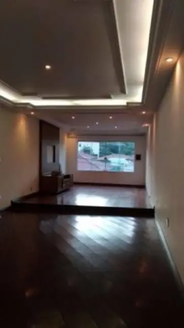 Foto 5 de Sobrado com 3 quartos à venda, 250m2 em Vila Comercial, São Paulo - SP