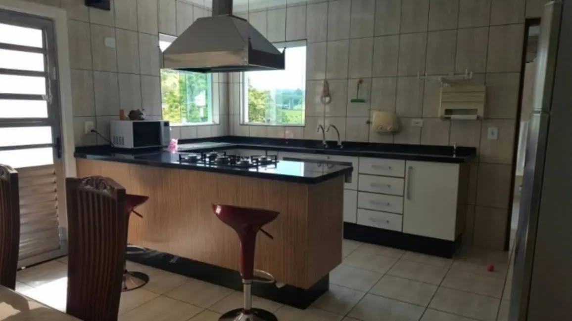 Foto 3 de Sobrado com 3 quartos à venda, 350m2 em Jardim Líbano, São Paulo - SP