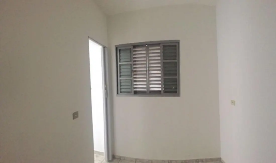 Sobrado com 2 quartos à venda, 60m2 em Vila Zat, São Paulo - SP - imagem 5 Foto 5 de Sobrado com 2 quartos à venda, 60m2 em Vila Zat, São Paulo - SP