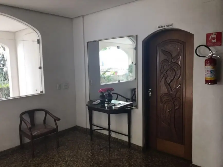 Foto 5 de Apartamento com 2 quartos à venda, 54m2 em Vila Pereira Cerca, São Paulo - SP