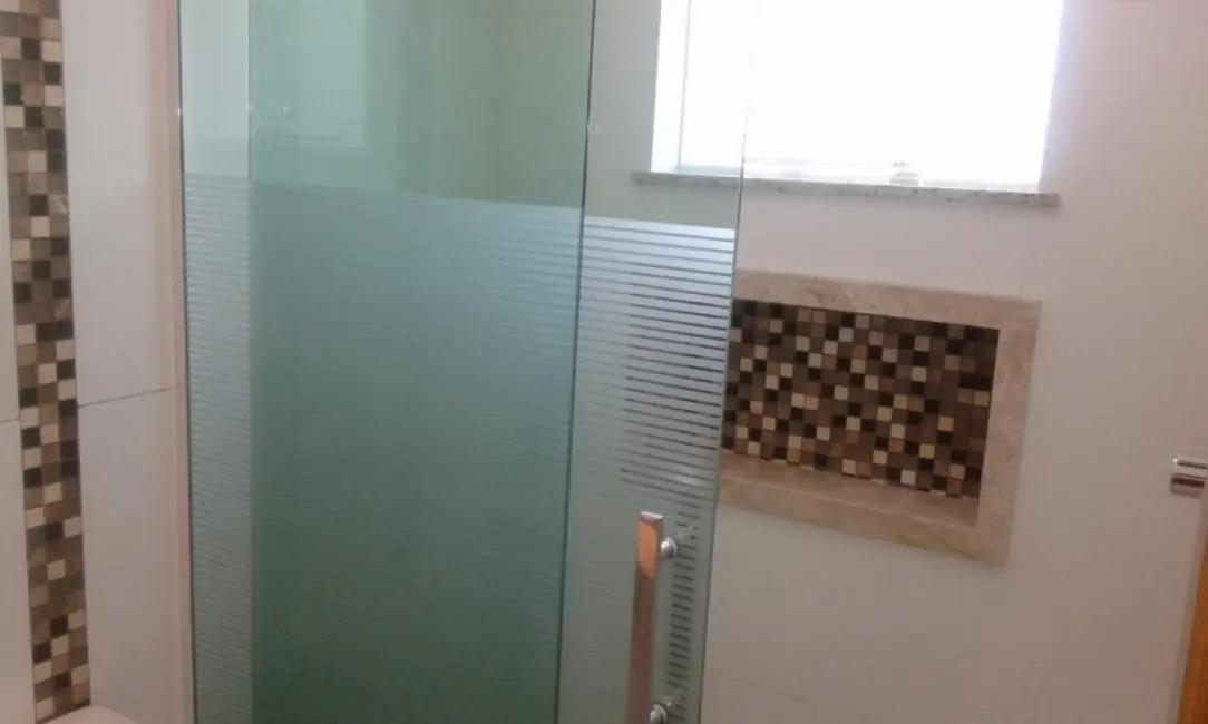 Foto 2 de Sobrado com 3 quartos à venda, 180m2 em Vila Comercial, São Paulo - SP