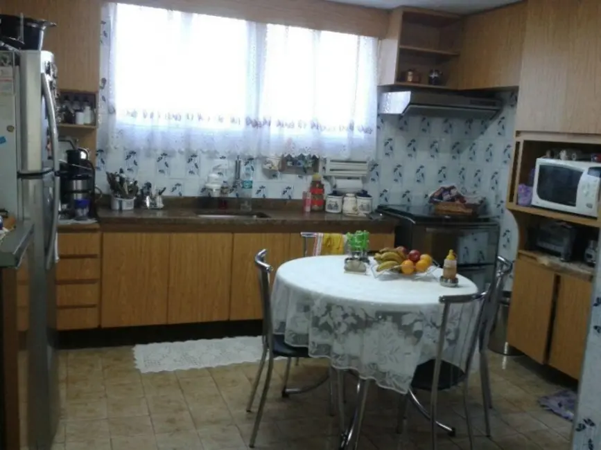 Foto 2 de Sobrado com 3 quartos à venda, 200m2 em Vila Nossa Senhora do Retiro, São Paulo - SP