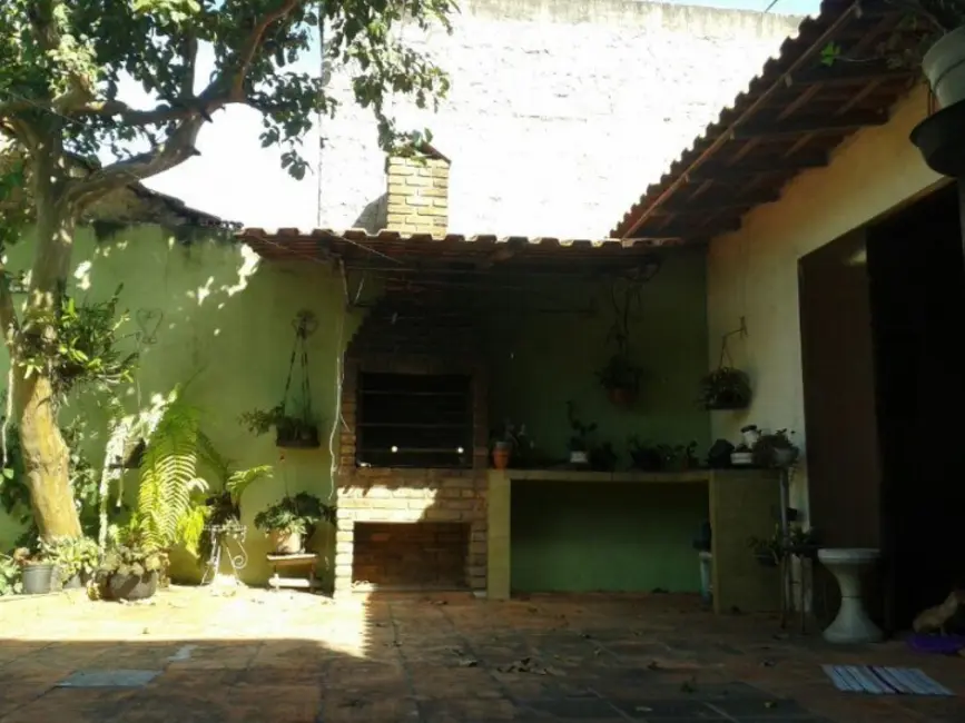 Foto 1 de Sobrado com 3 quartos à venda, 200m2 em Vila Nossa Senhora do Retiro, São Paulo - SP