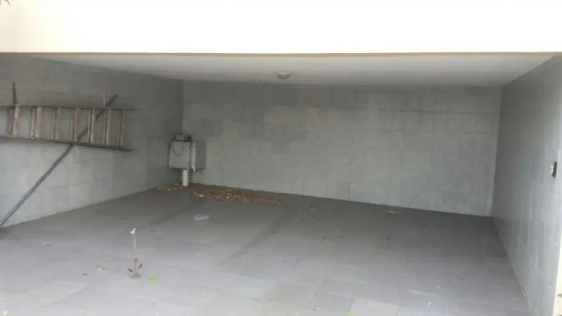 Foto 3 de Casa com 2 quartos à venda, 230m2 em Piqueri, São Paulo - SP