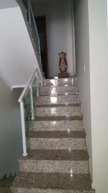 Foto 3 de Sobrado com 3 quartos à venda, 220m2 em Vila Clarice, São Paulo - SP