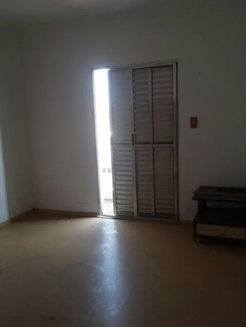 Foto 8 de Sobrado com 2 quartos à venda, 250m2 em Vila Pereira Cerca, São Paulo - SP