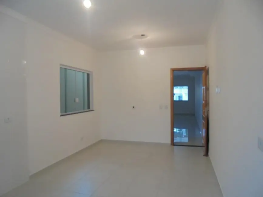 Sobrado com 4 quartos à venda, 260m2 em Parque São Domingos, São Paulo - SP - imagem 3 Foto 3 de Sobrado com 4 quartos à venda, 260m2 em Parque São Domingos, São Paulo - SP