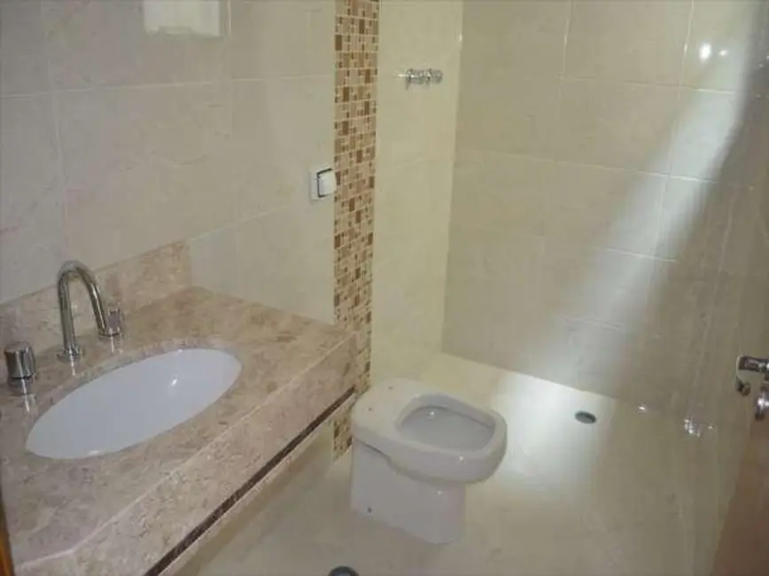Sobrado com 3 quartos à venda, 140m2 em Jardim Maristela, São Paulo - SP - imagem 3 Foto 3 de Sobrado com 3 quartos à venda, 140m2 em Jardim Maristela, São Paulo - SP
