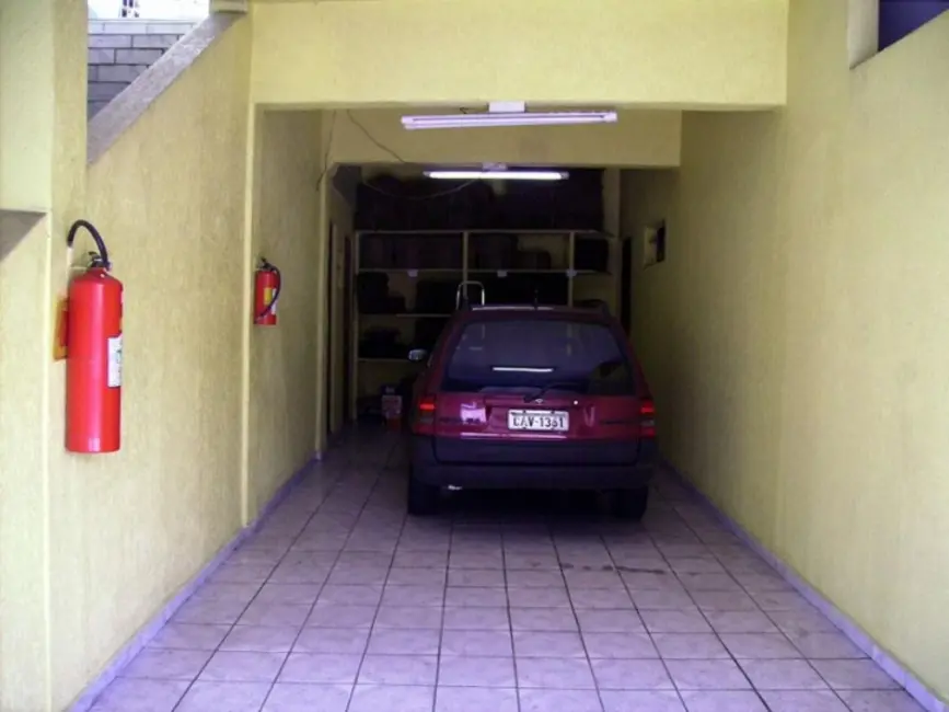 Sobrado com 3 quartos à venda e para alugar, 438m2 em Vila Pereira Cerca, São Paulo - SP - imagem 8 Foto 8 de Sobrado com 3 quartos à venda e para alugar, 438m2 em Vila Pereira Cerca, São Paulo - SP