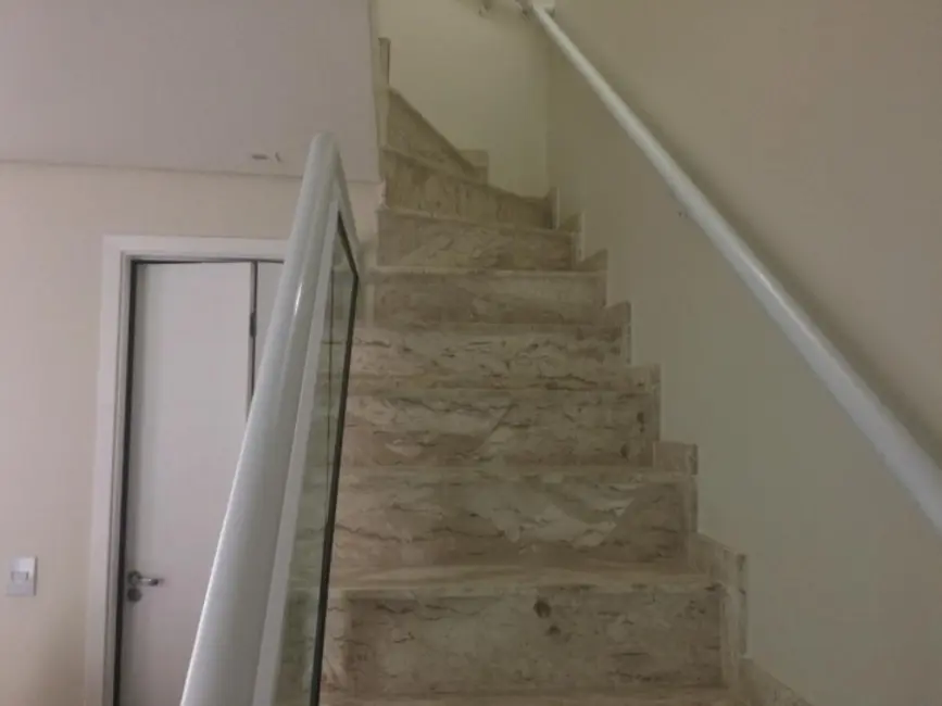 Foto 3 de Sobrado com 3 quartos à venda, 87m2 em Vila Mangalot, São Paulo - SP