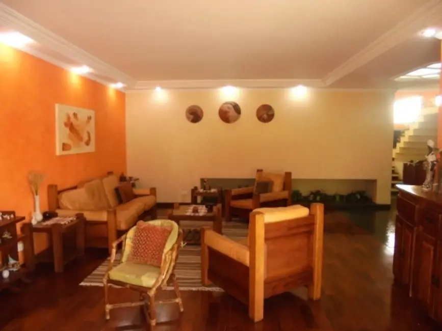 Casa com 4 quartos à venda, 255m2 em City América, São Paulo - SP - imagem 4 Foto 4 de Casa com 4 quartos à venda, 255m2 em City América, São Paulo - SP