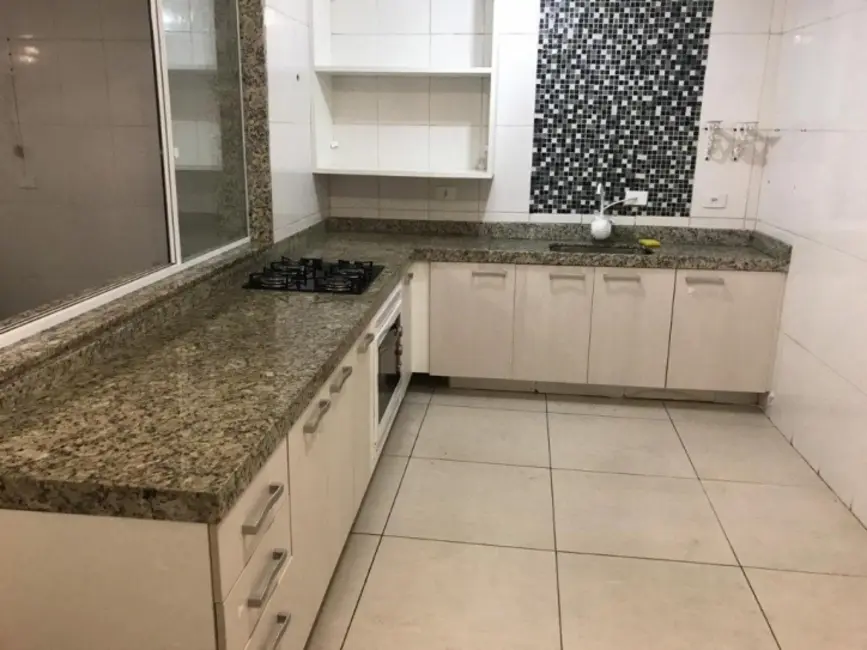 Foto 4 de Casa com 2 quartos à venda, 114m2 em Parque São Domingos, São Paulo - SP