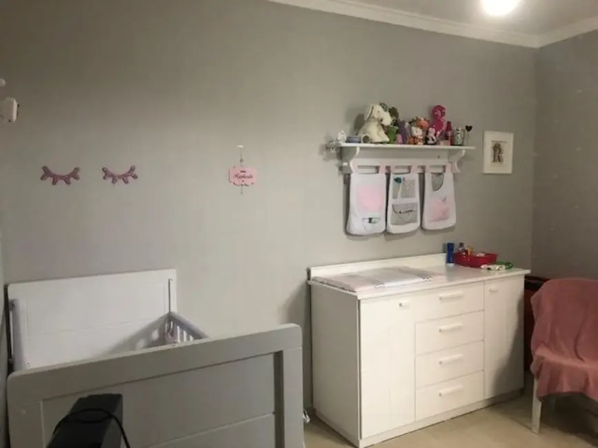 Sobrado com 3 quartos à venda, 207m2 em Parque São Domingos, São Paulo - SP - imagem 5 Foto 5 de Sobrado com 3 quartos à venda, 207m2 em Parque São Domingos, São Paulo - SP