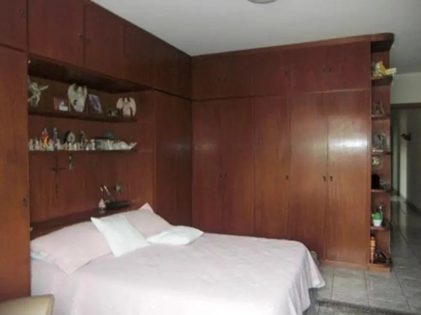 Foto 8 de Sobrado com 3 quartos à venda, 240m2 em Chora Menino, São Paulo - SP