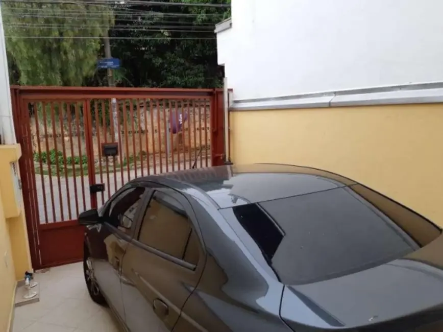 Foto 2 de Sobrado com 2 quartos à venda, 90m2 em Vila Guedes, São Paulo - SP