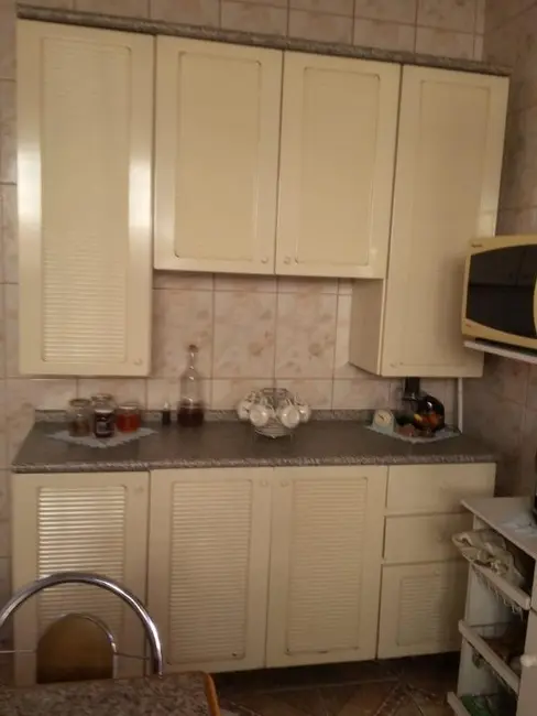 Foto 6 de Casa com 3 quartos à venda, 180m2 em Vila Iório, São Paulo - SP