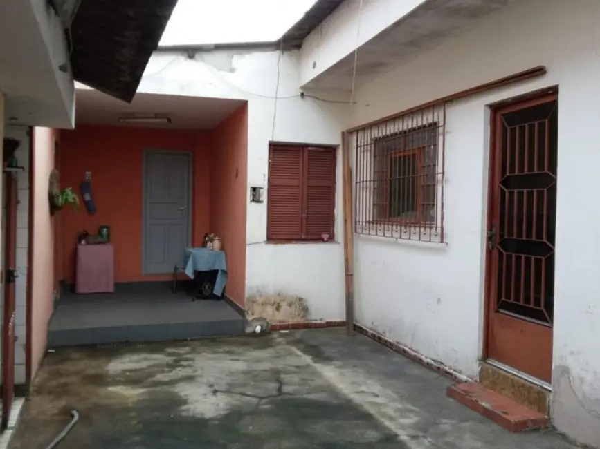 Foto 4 de Casa com 3 quartos à venda, 180m2 em Vila Iório, São Paulo - SP