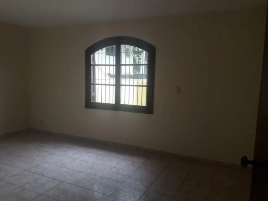 Sobrado com 4 quartos à venda, 251m2 em Vila Picinin, São Paulo - SP - imagem 3 Foto 3 de Sobrado com 4 quartos à venda, 251m2 em Vila Picinin, São Paulo - SP