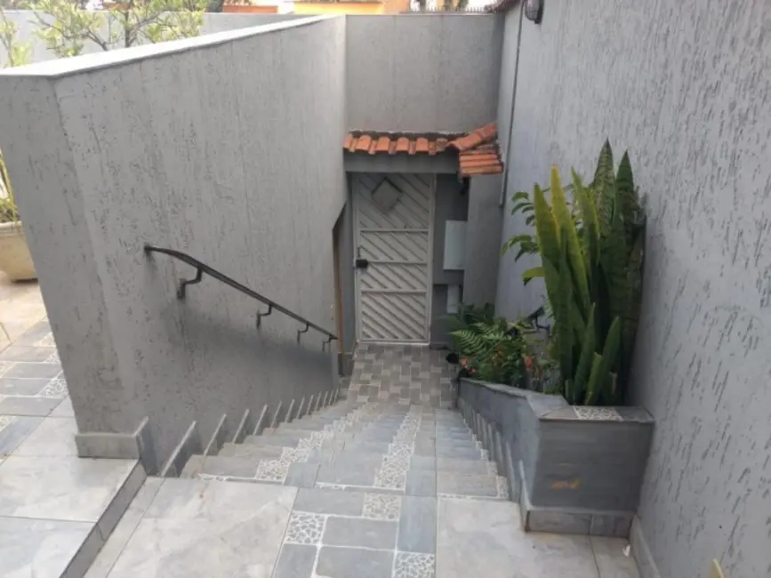 Foto 6 de Casa com 4 quartos para alugar, 280m2 em Santana, São Paulo - SP