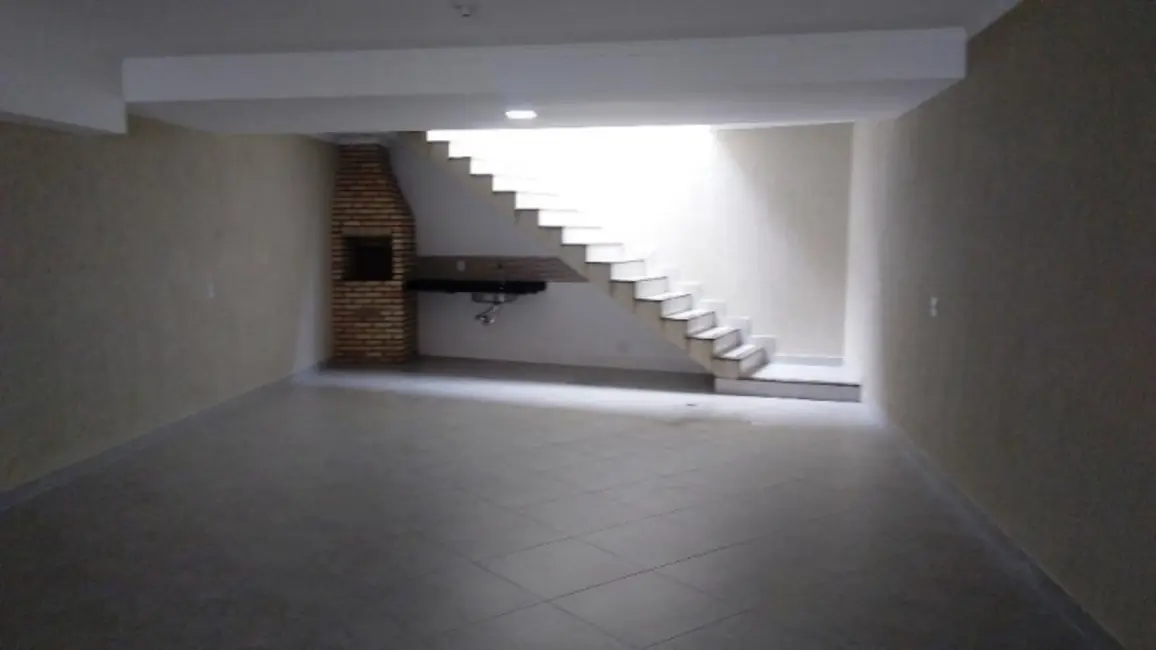 Sobrado com 3 quartos à venda, 200m2 em Jardim Cidade Pirituba, São Paulo - SP - imagem 4 Foto 4 de Sobrado com 3 quartos à venda, 200m2 em Jardim Cidade Pirituba, São Paulo - SP