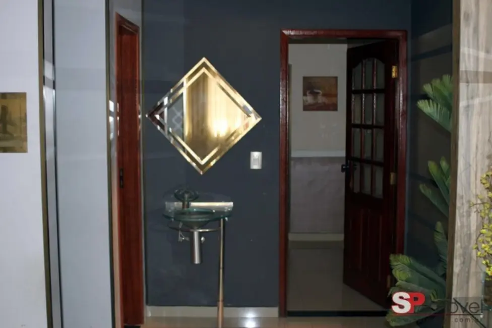 Sobrado com 3 quartos à venda, 180m2 em Parque São Domingos, São Paulo - SP - imagem 2 Foto 2 de Sobrado com 3 quartos à venda, 180m2 em Parque São Domingos, São Paulo - SP