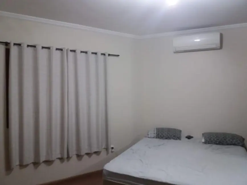 Sobrado com 3 quartos à venda, 250m2 em Jardim Santo Elias, São Paulo - SP - imagem 2 Foto 2 de Sobrado com 3 quartos à venda, 250m2 em Jardim Santo Elias, São Paulo - SP