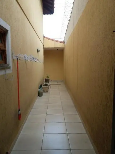 Sobrado com 3 quartos à venda, 250m2 em Jardim Santo Elias, São Paulo - SP - imagem 7 Foto 7 de Sobrado com 3 quartos à venda, 250m2 em Jardim Santo Elias, São Paulo - SP