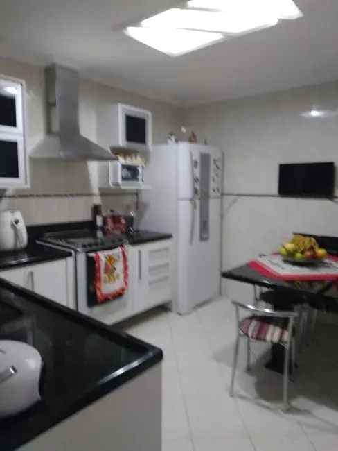 Foto 4 de Casa com 2 quartos à venda, 68m2 em Vila Yara, São Paulo - SP