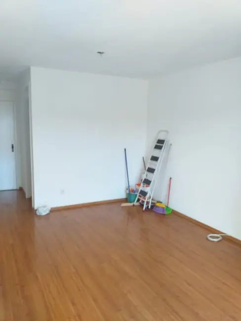 Apartamento com 3 quartos à venda, 65m2 em Conjunto Residencial Vista Verde, São Paulo - SP - imagem 5 Foto 5 de Apartamento com 3 quartos à venda, 65m2 em Conjunto Residencial Vista Verde, São Paulo - SP