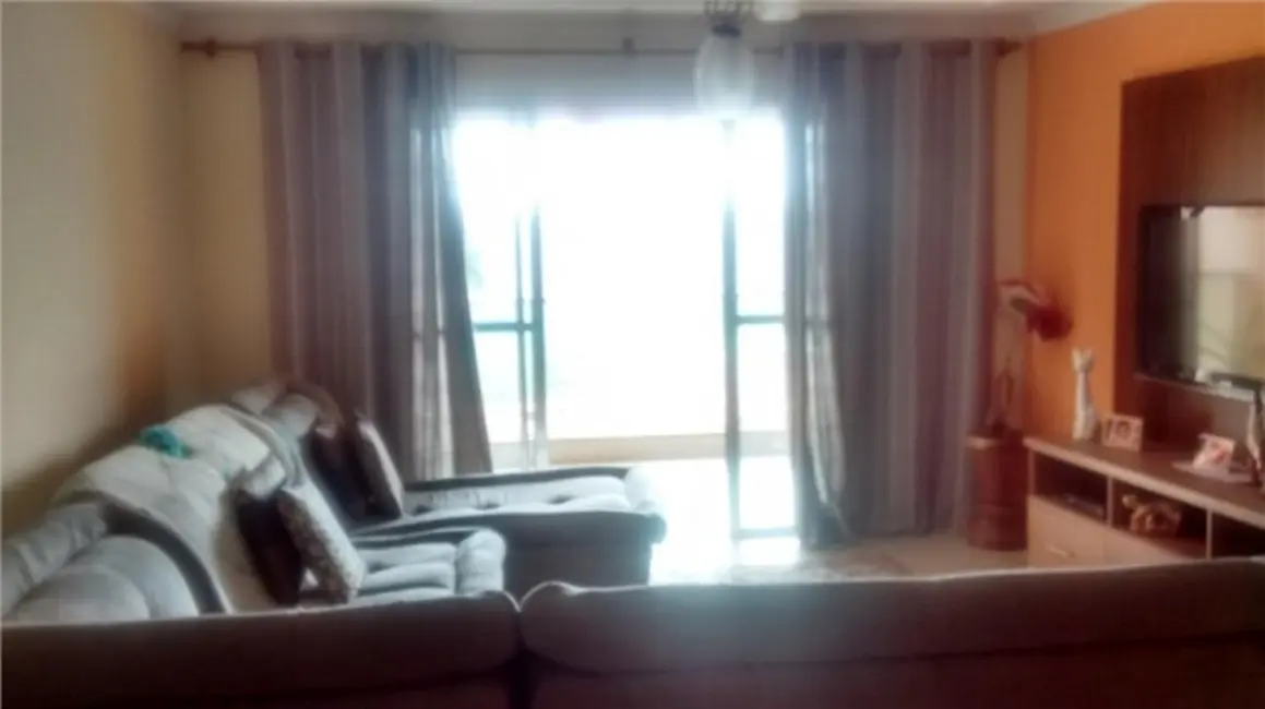 Foto 3 de Sobrado com 4 quartos à venda, 200m2 em Laranjeiras, Caieiras - SP