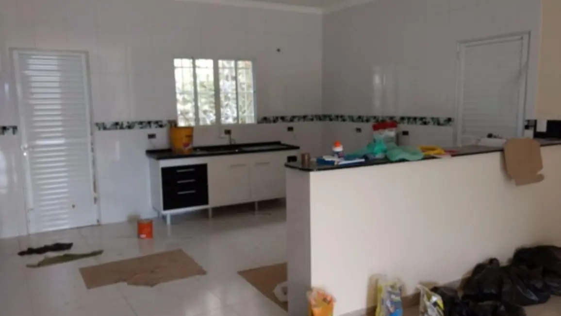 Foto 5 de Sobrado com 4 quartos à venda e para alugar, 250m2 em Mairipora - SP