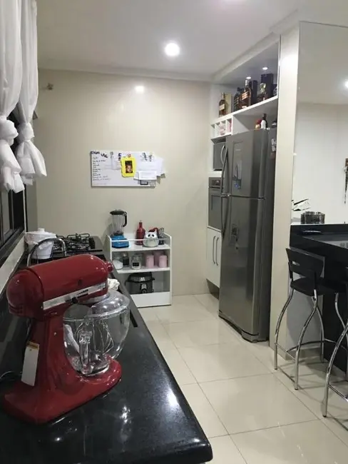 Foto 3 de Casa com 2 quartos à venda, 450m2 em Embu Das Artes - SP