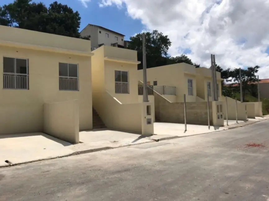 Casa com 2 quartos à venda, 60m2 em Mairinque - SP - imagem 5 Foto 5 de Casa com 2 quartos à venda, 60m2 em Mairinque - SP