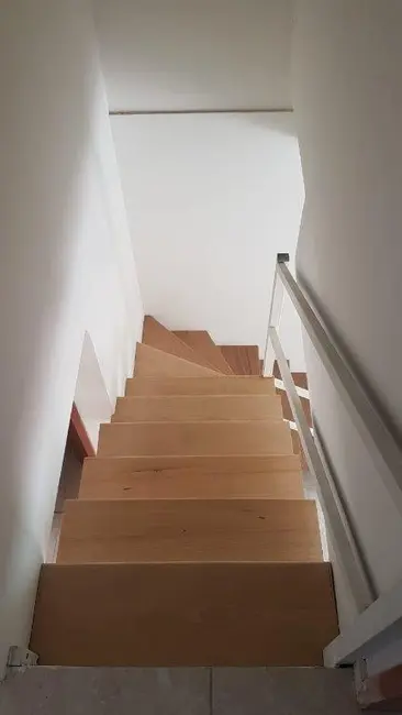 Sobrado com 2 quartos à venda, 70m2 em Franco Da Rocha - SP - imagem 7 Foto 7 de Sobrado com 2 quartos à venda, 70m2 em Franco Da Rocha - SP