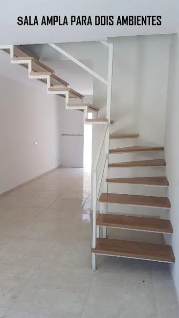 Sobrado com 2 quartos à venda, 70m2 em Franco Da Rocha - SP - imagem 3 Foto 3 de Sobrado com 2 quartos à venda, 70m2 em Franco Da Rocha - SP
