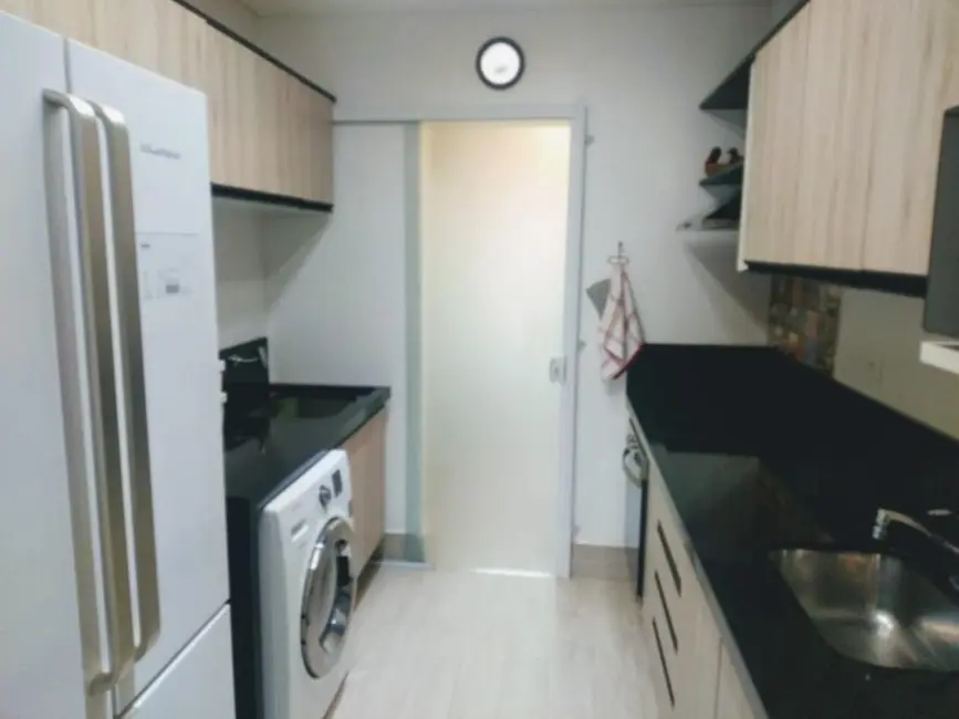 Foto 5 de Apartamento com 3 quartos para alugar, 100m2 em Caraguatatuba - SP