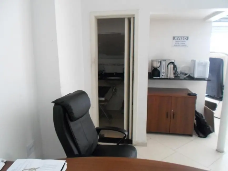 Foto 4 de Sala Comercial para alugar, 82m2 em Vila Pereira Cerca, São Paulo - SP